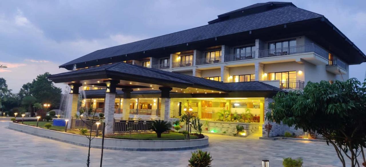 Soaltee Westend Resort Chitwan Eksteriør bilde